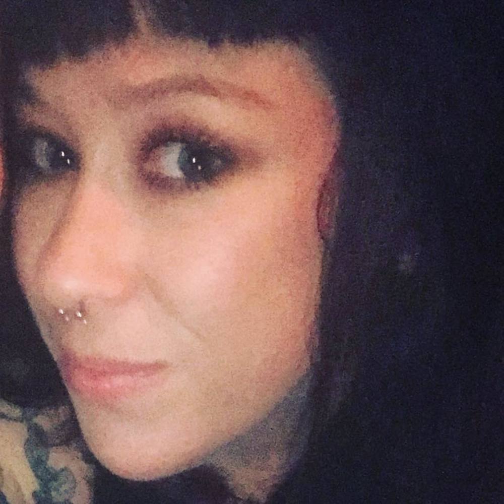 Meet your Posher, Tracy